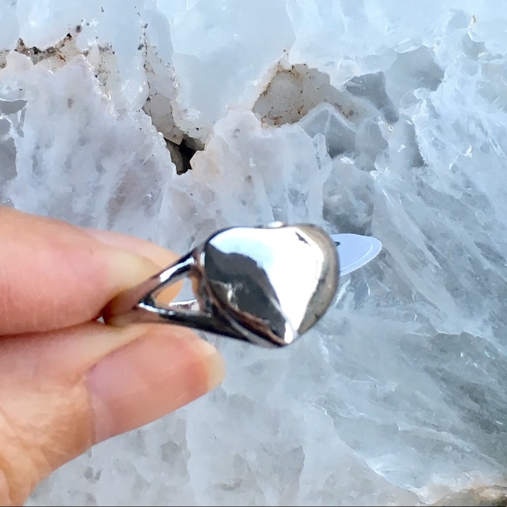 ❤️  Shape Urn Ring Jewelry - Picture 3 of 8